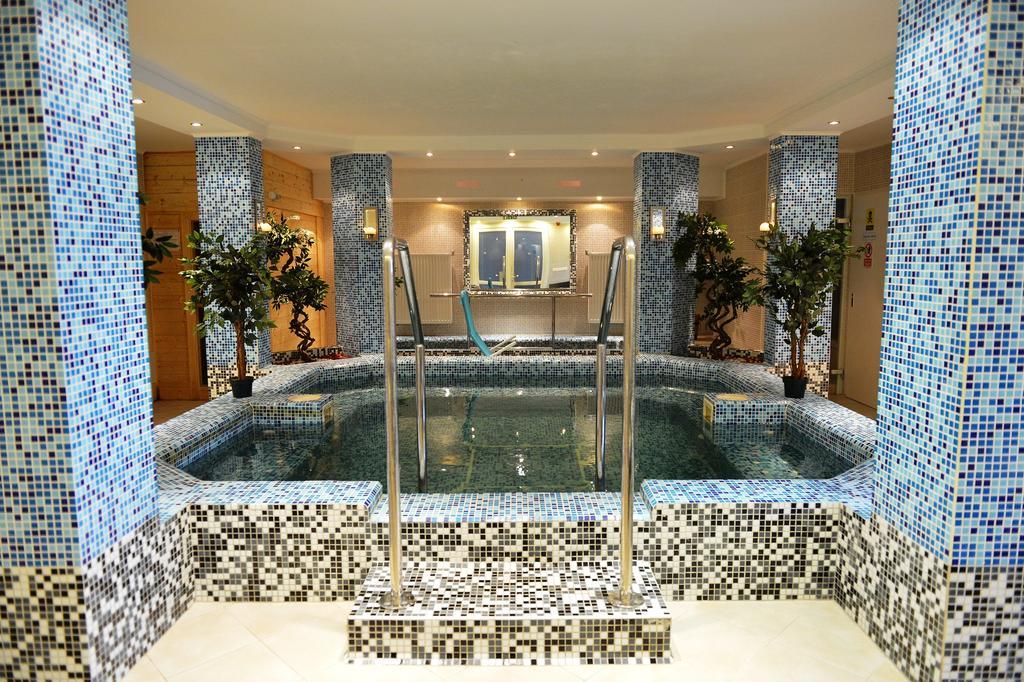 Liza Aqua & Conference Hotel Lajosmizse Bagian luar foto